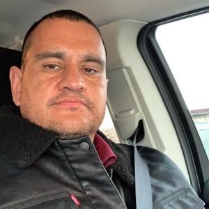 Meet your Posher, Sakima